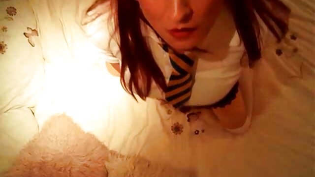 Висока чіткість :  Моя перша еротика на вебку публіка-Вероніка 1 ХХХ відео 
