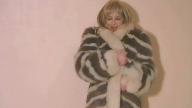 Висока чіткість :  Міс Белла Брукз-АСМР еротика с шепоче перед сном ХХХ відео 
